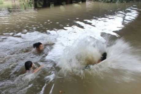 Tìm thấy thi thể 3 nữ sinh đuối nước ở Trà Vinh