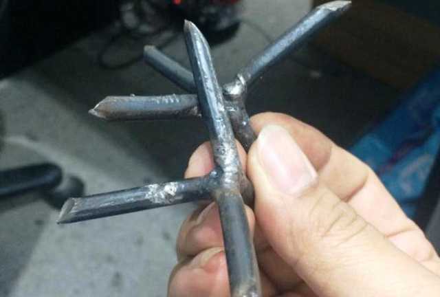 Truy tìm kẻ rải đinh 4 chân trên quốc lộ ở Thanh Hóa