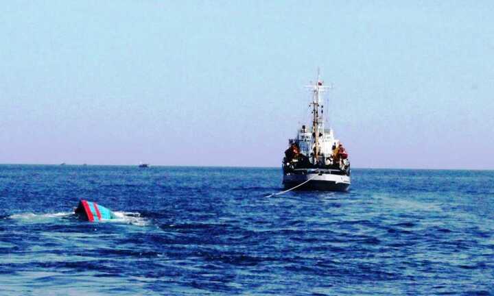 Tàu cá Trung Quốc đâm tàu cá Việt Nam, 1 ngư dân rơi xuống biển mất tích