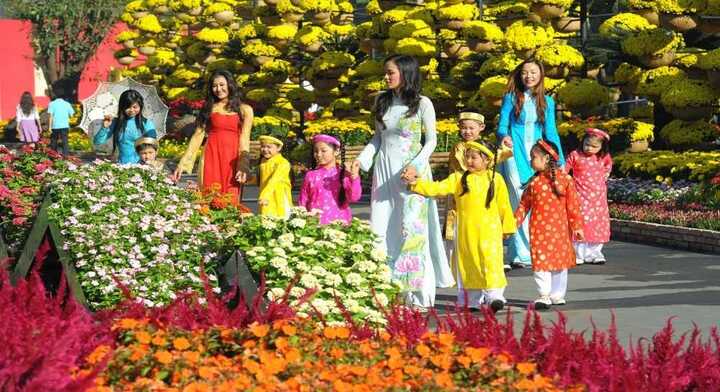 Ngày giờ, hướng xuất hành tốt cho 10 ngày đầu năm Đinh Dậu 2017