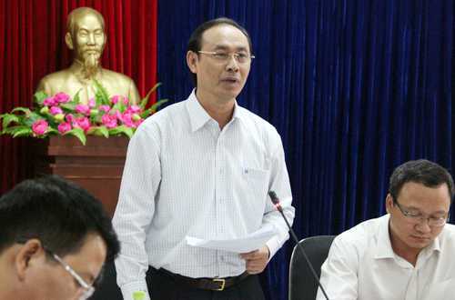 Thứ trưởng Giao thông: 'Hành khách đến sớm 3 tiếng thì phải ăn, ngủ ở sân bay à?'