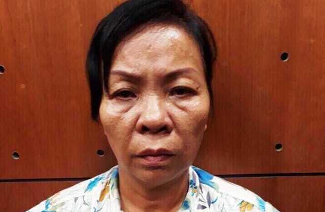 Người dân tóm gọn 'nữ đạo chích' giật iPhone trên đường hoa Nguyễn Huệ