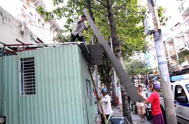 Không đợi bị nhắc, phường dẹp chốt dân phòng lấn chiếm vỉa hè