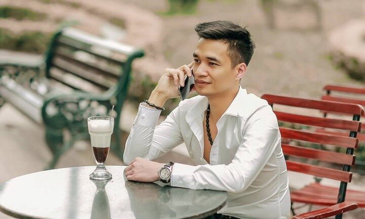 Lệ Rơi ‘lột xác’ từ chàng trai vỡ nợ thành doanh nhân thành đạt