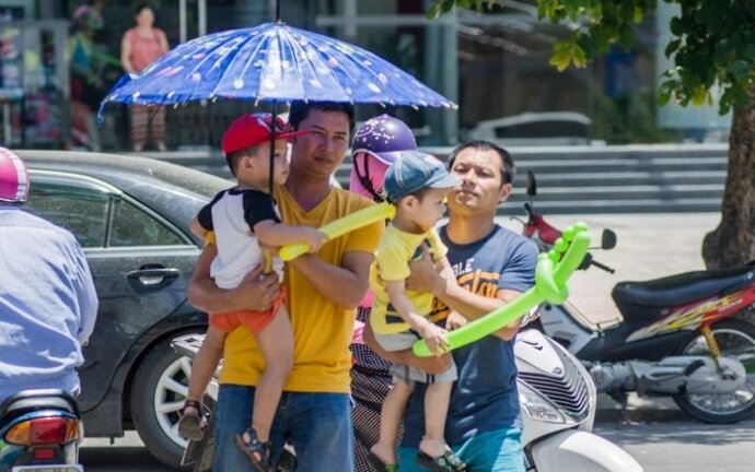 Thời tiết hôm nay 21/4: Gió mùa sắp tràn về, miền Bắc được hạ nhiệt