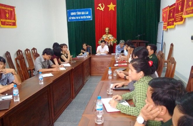 Yêu cầu hủy quyết định bổ nhiệm con gái bí thư huyện ở Gia Lai