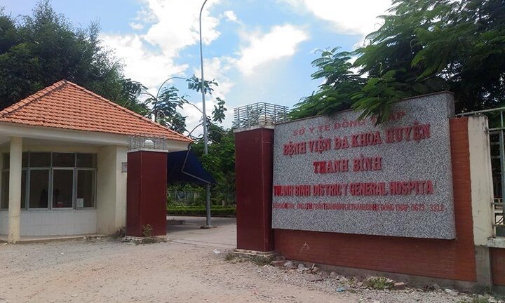 Giám đốc bệnh viện bổ nhiệm 'thần tốc' con trai mắc bệnh động kinh làm phó khoa