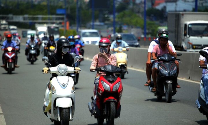 Thời tiết hôm nay 29/5: Bắc Bộ nắng nóng, Nam Bộ mưa dông cả tuần