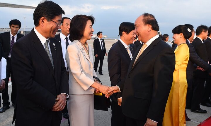 Chuyến đi 5 ngày với 50 hoạt động, 43 văn kiện và 22 tỷ USD