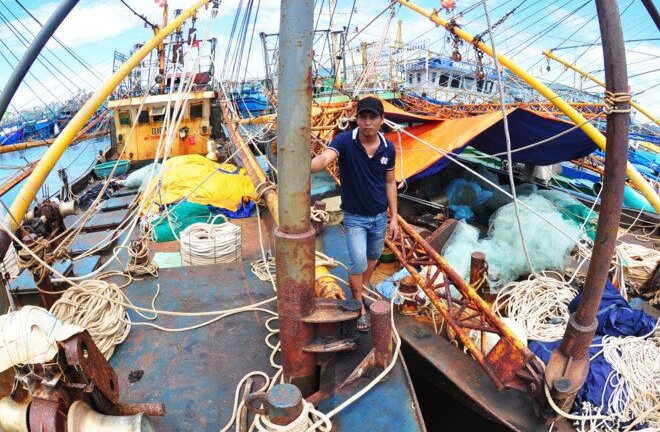 Tàu vỏ thép chục tỷ đồng 'đắp chiếu' ở Bình Định: Có đủ căn cứ sẽ khởi tố
