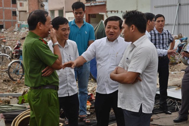 Ông Đoàn Ngọc Hải chỉ đạo tháo dỡ 26 căn nhà ở chung cư Cô Giang