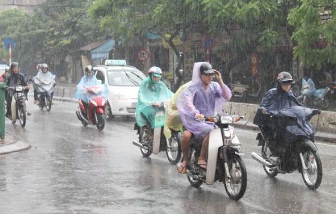 Dự báo thời tiết hôm nay 12/7/2017: Miền Bắc và miền Nam mưa to