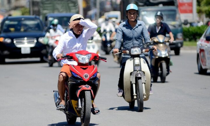Dự báo thời tiết hôm nay 27/7/2017: Miền Bắc nắng nóng trở lại, có nơi trên 35°C