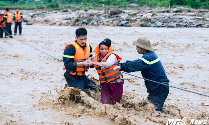 8 tháng đầu năm 2017: Số người chết do thiên tai khiến ai cũng phải giật mình