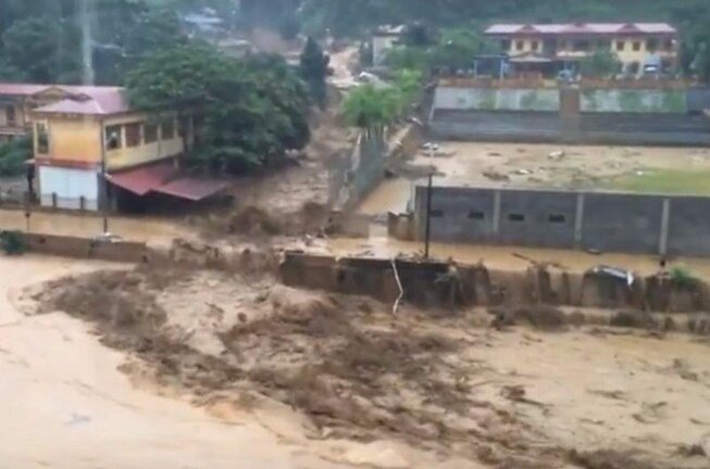 Giám đốc Công an tỉnh Yên Bái: '15 người bị lũ cuốn trôi, nhưng số lượng có thể nhiều hơn'