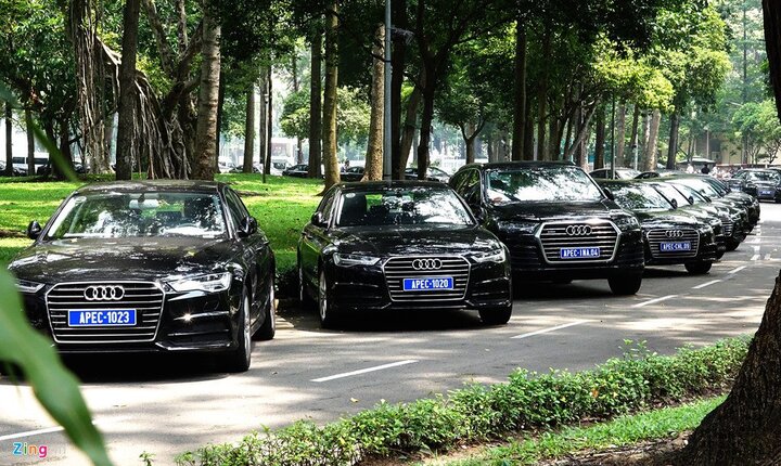 Ảnh: Dàn xe sang phục vụ APEC trong Dinh Thống Nhất