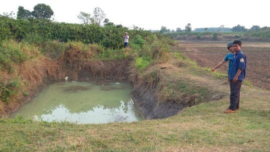 Theo bà đi chăn bò, 3 học sinh chết đuối thương tâm