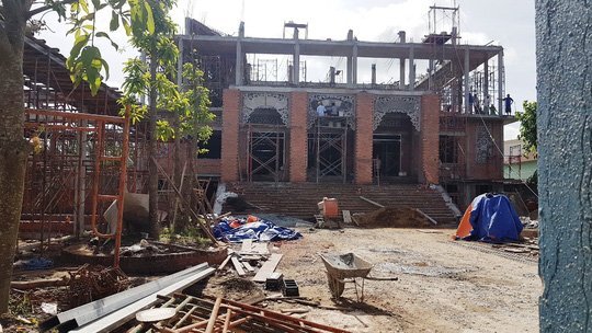 Sập sàn bê-tông ở Tiền Giang, 8 người nhập viện