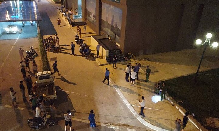 Nghi rơi từ tầng 19 chung cư, người phụ nữ chết thương tâm