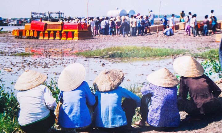 Những hình ảnh tang thương về cơn bão Linda khiến 3.000 người chết và mất tích