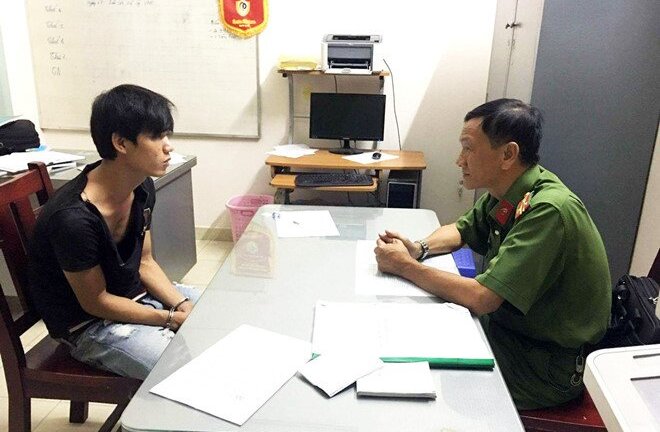 Đòi chia tay, cô gái bị bạn trai dọa giết và kích nổ bình gas