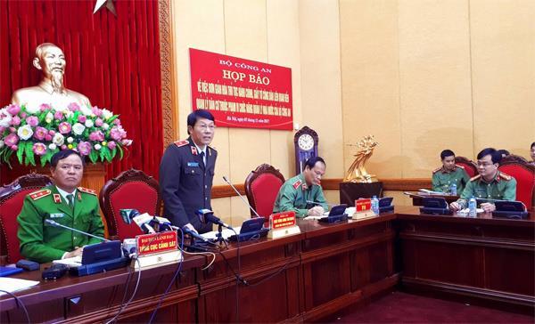 Bộ Công an đang họp báo việc bỏ sổ hộ khẩu, chứng minh thư nhân dân