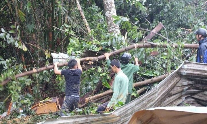 Sạt lở ở Quảng Nam: Tìm thấy thi thể 2 công nhân thủy điện