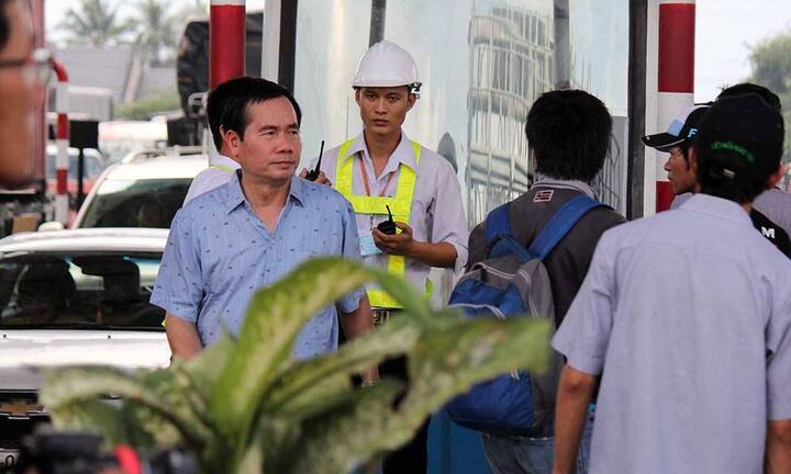 Tổng cục trưởng Tổng cục Đường bộ thị sát trạm BOT Cai Lậy