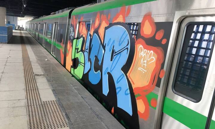 Để vẽ bậy lên tàu Cát Linh – Hà Đông, ban quản lý dự án nói gì?