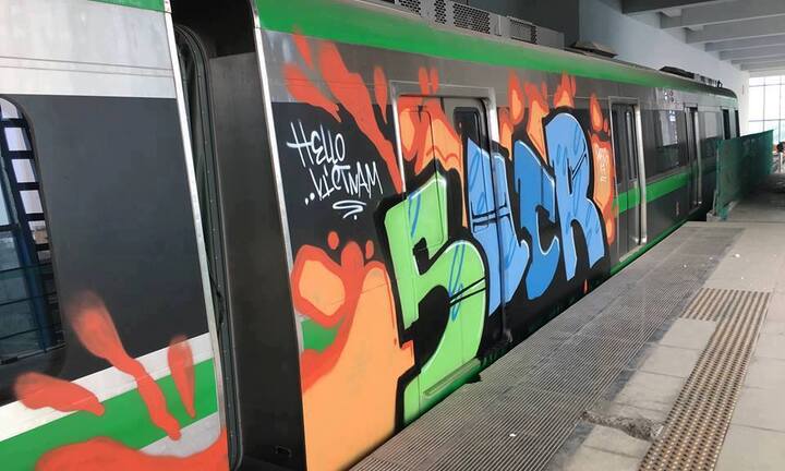 Truy tìm kẻ xâm nhập, vẽ bậy lên tàu đường sắt Cát Linh - Hà Đông