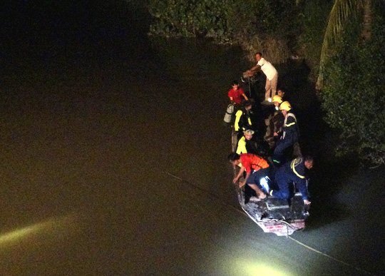 Xót xa hai chị em chết đuối, gia đình không có tiền mua quan tài