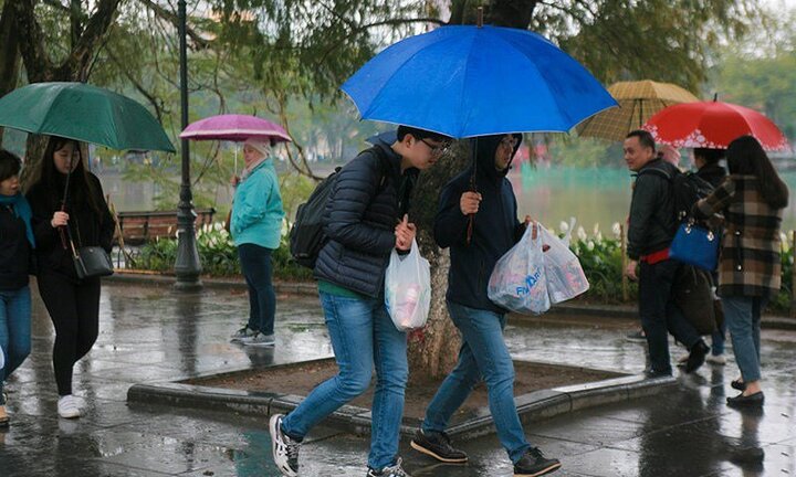 Dự báo thời tiết hôm nay 7/3: Bắc Bộ mưa dông gió rét, có nơi dưới 10°C