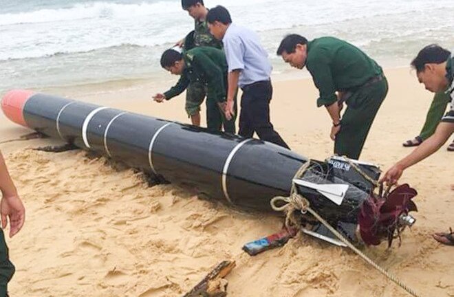 Vật thể lạ nghi là ngư lôi ở biển Phú Yên: Bộ Quốc phòng thông tin chính thức