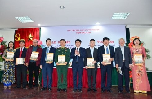 Ra mắt Hội đồng tư vấn ngành Báo chí và Hội đồng Viện Báo chí