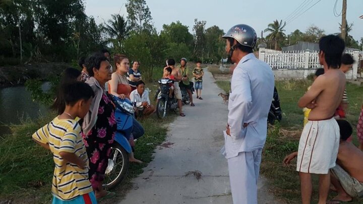 Người đàn ông tông xe vợ cũ trọng thương khai gì với công an?