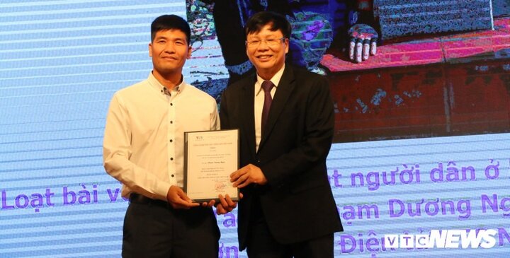 Loạt bài 'Pol Pot thảm sát người dân ở Ba Chúc' của VTC News đoạt giải A Giải thưởng Tiếng nói Việt Nam 2019
