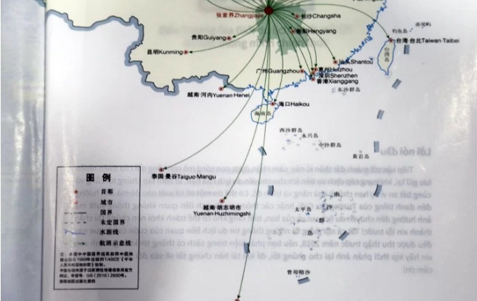 Công ty du lịch gửi đến khách mua tour cẩm nang có 'đường lưỡi bò'