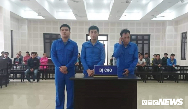 Phạt tù nhóm giang hồ Đà Nẵng bảo kê nhà hàng của người Hàn Quốc