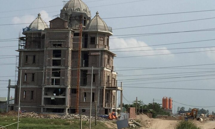 Chủ đô thị Phú Lương ngang nhiên xây biệt thự không phép