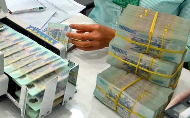 Vì sao ngân hàng nhà nước giảm lãi suất?