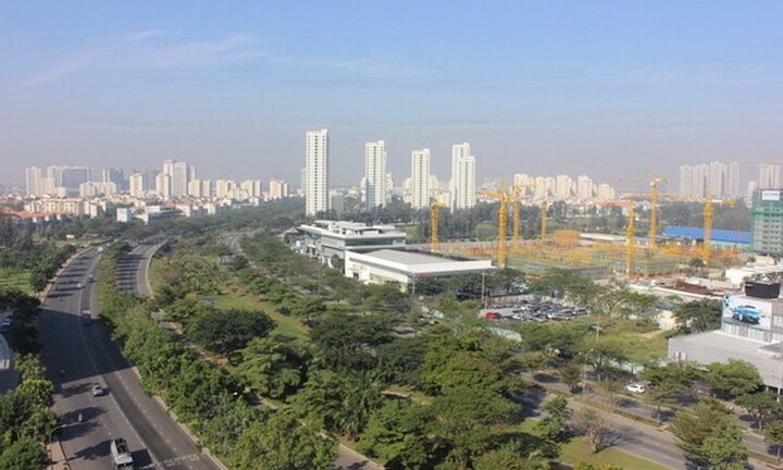 Giá nhà hiện nay cao vì cơ chế xin - cho?