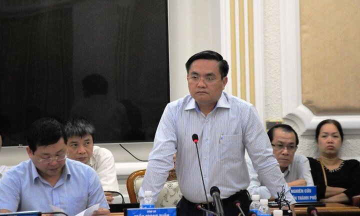 Củ Chi, Cần Giờ: Xây không phép nóng như sốt đất nền