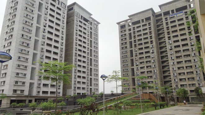 Nhà giá rẻ: Cầu cao, cung khan hiếm