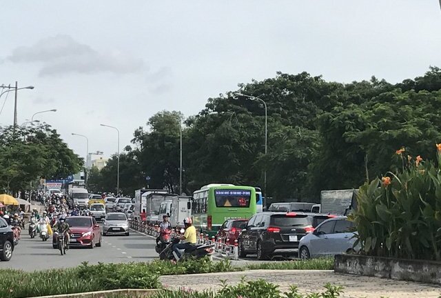 Đâu là những khu vực tắc nghẽn vì cao ốc nhiều nhất Sài Gòn?