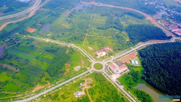 Ngàn tỷ đồng 'chết dí' tại dự án Đại học Quốc gia Hà Nội ở Hòa Lạc