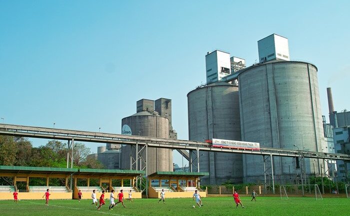 Vì sao HUD và Vicem khó cổ phần hóa?