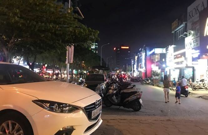 Chi hàng tỷ đồng làm đường chỉ phục vụ cho khu nhà không phép?