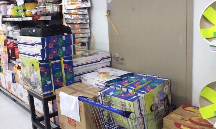 Hà Nội: Bị bịt cửa thoát hiểm, cư dân T&T Riverview lo mất an toàn phòng cháy chữa cháy