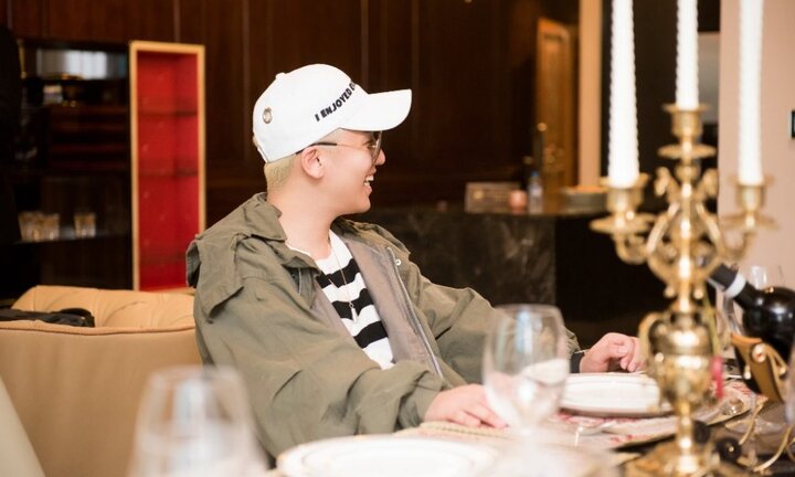 Ngắm căn hộ dát vàng của Seung Ri (Big Bang) tại Việt Nam