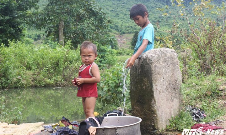 Ngôi làng gần như tách biệt với thế giới bên ngoài giữa đại ngàn Phong Nha
